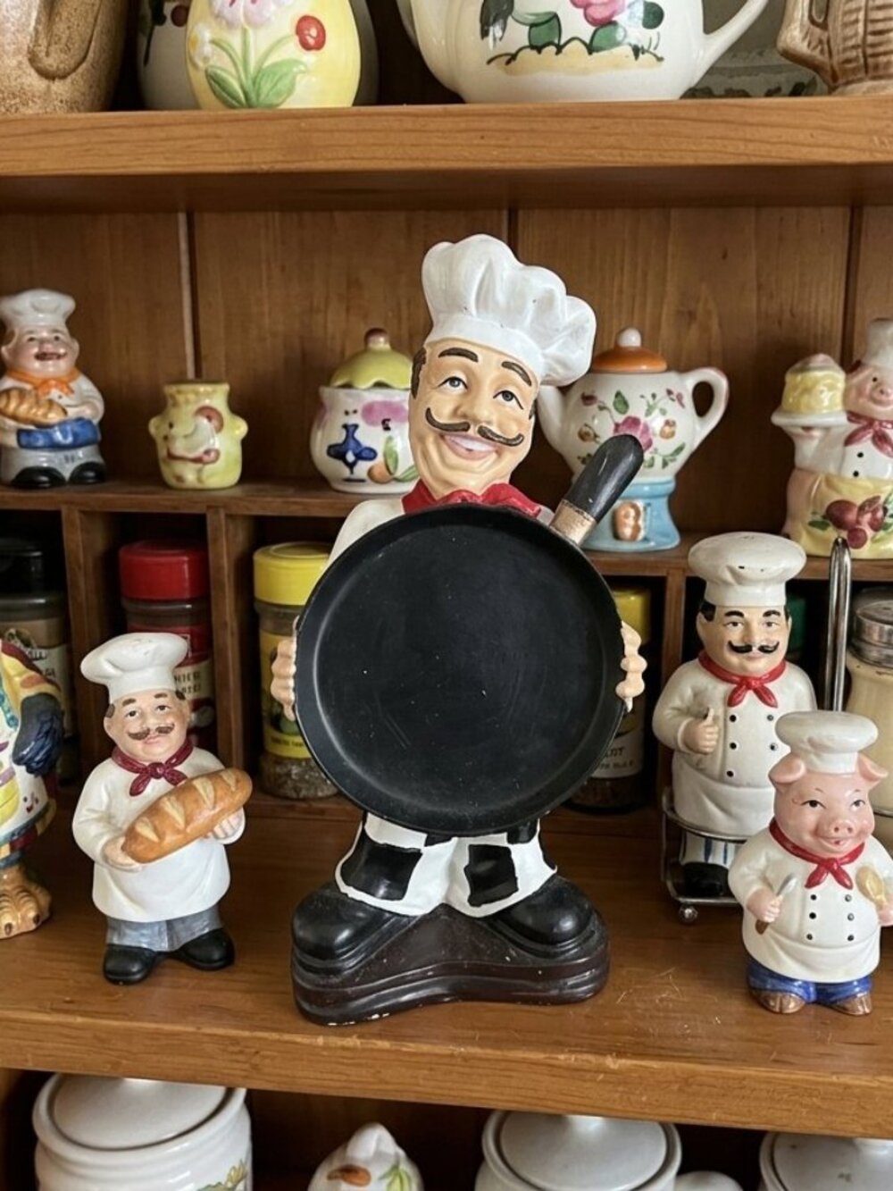 Vintage Fat Chef Statue 10" with Paella Pan Kitchen Decor
